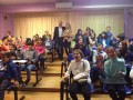 Maria Inês Almeida e Joaquim Vieira numa escola em Rio Maior